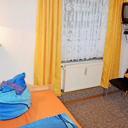 Ferienwohnung/ Ferienzimmer Asche Aschersleben Exterior photo