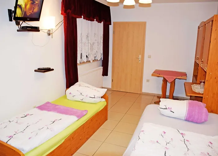 Ferienwohnung/ Ferienzimmer Asche