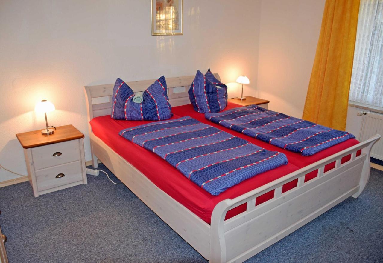 Ferienwohnung/ Ferienzimmer Asche Privatunterkunft